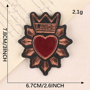 Juego de parches bordados termoadhesivos de Sagrado Corazón - Product Image 3