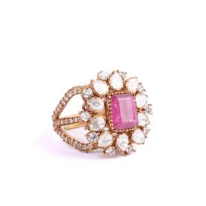 Anillo con diseño de racimo de pétalos rosas, diseñado en plata de ley Gajaah 925 con piedra preciosa rosa y diamantes Polki. - Product Image 3
