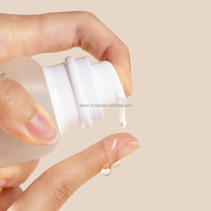 ยูเรียน วีแกน เอเอชเอ พีเอชเอ แอมพูล ผลิตภัณฑ์บำรุงผิวขั้นพื้นฐาน ช่วยเติมความชุ่มชื้น บำรุงอย่างยั่งยืน อ่อนโยน ให้ผิวเปล่งประกาย ด้วยส่วนผสมจากพืช เหมาะสำหรับผิวแพ้ง่าย - Product Image 2