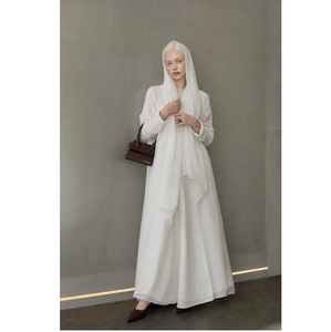 Abaya musulmane classique à manches longues, robe modeste pleine longueur pour événements islamiques, prière, Ramadan et usage quotidien – Offre spéciale - Product Image 1