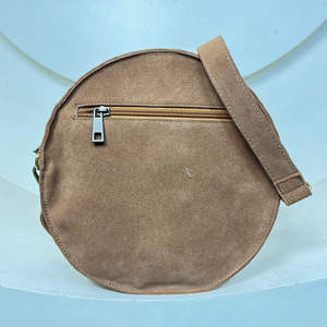 Bolsos de mano florales redondos de mujer personalizados al por mayor bolsos de hombro cruzados de piel de vaca mecanizados a mano con cierre de cremallera - Product Image 5