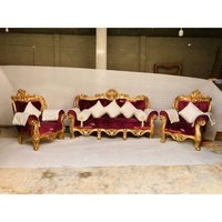 Ensemble de canapés en velours moderne avec assise profonde, tissu doux, structure robuste et style contemporain pour salon.