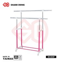 DR-6921P Porte-vêtements pliable réglable en plastique, support multifonctionnel pour salle de bain, garage, cuisine, salon