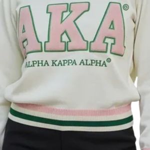 เสื้อสเวตเตอร์ไหมพรมสีขาว ตัวอักษร V คอวี สำหรับผู้หญิง สไตล์ลำลอง แฟชั่นทันสมัย แขนยาว สไตล์วาร์ซิตี้ เหมาะสำหรับใส่ในชีวิตประจำวัน - Product Image 6