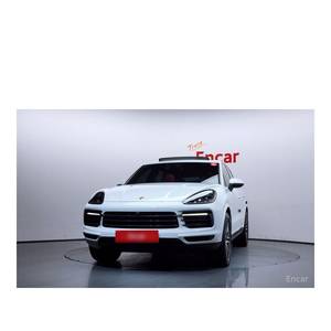 Porsche Cayenne 3.0 2024 avec boîte automatique, 31 875 km, sièges en cuir, caméra de recul, conduite à gauche - Product Image 3