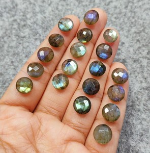 Pierre précieuse ronde en labradorite calibrée de 10 mm pour la fabrication de bijoux - Pierres précieuses facettées en gros - Product Image 6