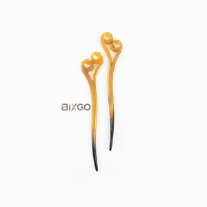Pinza para el pelo de cuerno de búfalo hecha a mano, herramienta profesional de doble espiral simple para peinados de moños, proveedor de Vietnam, elegante, unisex - Product Image 6