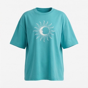 Camiseta Oversize para Mujer al por Mayor, OEM, de Algodón, a la Moda, con Logotipo Personalizado, para Verano, de Alta Calidad, Sostenible y Moderna - Product Image 1