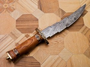 Cuchillo Bowie de Caza Multifuncional de Hoja Fija de Acero de Damasco Hecho a Mano con Mango de Madera, OEM/ODM Disponible, Personalizable - Product Image 4