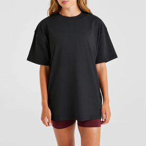 T-shirt de sport noir surdimensionné pour femme de haute qualité, doux, léger et design, à manches courtes, pour la gym et l'entraînement, coupe décontractée - Product Image 1