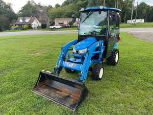 Tractor LS MT125 4x4 Mini Tractor Compacto 4WD con Cargador Frontal y Retroexcavadora para Trabajo Agrícola, Jardinería y Uso en Granjas - Product Image 5