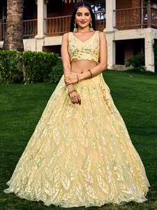 Vestido de Dama de Honor de Tul Amarillo Bordado Tallas Grandes con Escote en V, Top Corto sin Hombros, Estilo Moderno de Gala, Largo hasta el Suelo, de Secado Rápido - Product Image 6