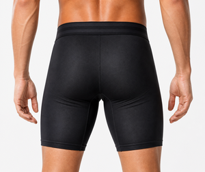 Les shorts de compression offrent une grande élasticité et un tissu respirant pour des performances optimales lors des séances d'entraînement en salle, de la course à pied et du cyclisme. - Product Image 5