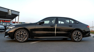 BMW Serie 5 530I 2026 NUEVO, 25KM, 299 HP, 4 CILINDROS, 5 PLAZAS, TRANSMISIÓN AUTOMÁTICA - Product Image 4