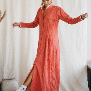 Vestido Maxi Romántico Boho Color Rosa Coral, Vestido Camisero con Botones Delanteros de Algodón Orgánico, Vestido Largo Estilo Victoriano - Product Image 2