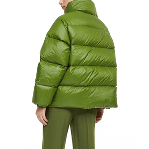 Wholesale High Quality <b>Cheap</b> Women's Hooded Shearling Knitted Thin <b>Puffer</b> <b>Jacket</b> Waterproof Windproof Reversible Breathable Logo - Product Image 3