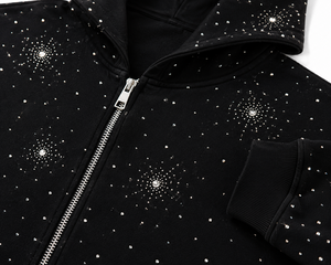 Sudadera con Capucha Negra para Hombre con Pedrería, Oversize, Casual, de Algodón Tejido, con Cremallera Frontal y Estampado de Estrellas, para Otoño - Product Image 3