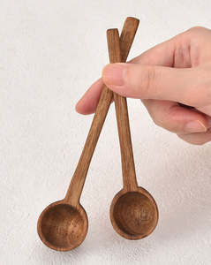 Cuillère en bois artisanale indienne avec logo personnalisé, cuillère doseuse en bois naturel, cuillère à épices, thé, miel, café en bois pour la cuisine - Product Image 1