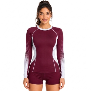 Rashguard à manches courtes pour femme de qualité supérieure avec logo personnalisé, designs OEM/ODM en coton/polyester pour vêtements de sport MMA - Product Image 1