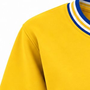 Pull en tricot jaune pour femme RHOAD, col rond, broderie bleue motif cœur, col et poignets rayés blancs, style sororité grecque 1922 - Product Image 4