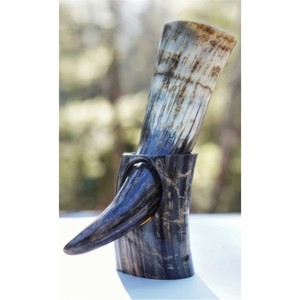 Jarra de Cuerno de Buey Auténtica Premium Personalizada, Jarra Vikinga Vintage para Beber, Copa de Cerveza/Vino Hecha a Mano, Regalo, Decoración para el Hogar, Venta al Por Mayor - Product Image 1