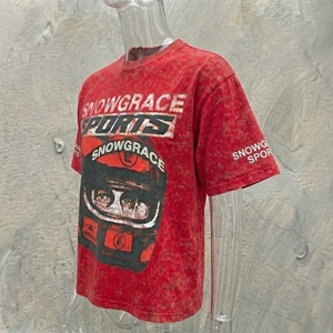 Camiseta Roja Extra Grande para Hombre Snowgrace Sports con Estampado de Casco, Estilo Urbano, Manga Corta, Cuello Redondo, Jersey de Algodón - Product Image 3