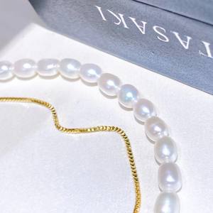 Collier en perles d'eau douce en forme de Y pour femmes avec un design de perles de millet, recommandation de bijoux de niche - Product Image 3