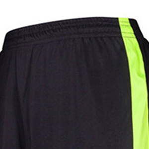 Conjunto de Uniforme de Fútbol Personalizado por Sublimación, 100% Poliéster, con Camiseta de Manga Corta Transpirable de Secado Rápido para Entrenamiento - Product Image 5