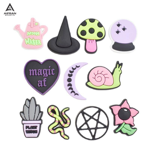 AIFRAN Breloques personnalisées en PVC pour chaussures, motifs 3D fleur, plante, serpent, boutons de boucle pour sabots, accessoires compatibles avec bracelets, cadeaux pour enfants, vente en gros - Product Image 2