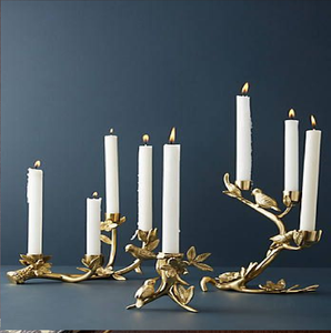 Centre de table en laiton en forme de colibri doré avec branches et coupelles en verre, disponible à prix de gros. - Product Image 2