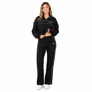 Nuevo Conjunto Deportivo de Alta Calidad al por Mayor para Mujer, Top Corto, Sudadera Personalizada Lisa y Pantalones Deportivos con Ribete en Contraste - Product Image 3