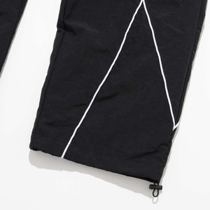 Pantalon de survêtement unisexe personnalisé en nylon, style athlétique avec passepoil, coupe large et ajustable, streetwear pour homme - Product Image 5