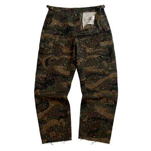 Pantalones Cargo Convertibles Personalizados para Hombre, 100% Algodón, Cierre de Cremallera Desmontable, Cintura Media, Transpirables, con Pedrería, Camuflaje - Product Image 2
