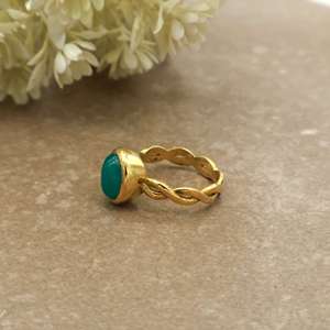Vintage Oval Green Onyx <b>Ring</b> 18K Gold Plated Scalloped Infinity Band Boho Statement Jewelry - Product Image 4