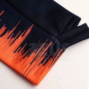 Breathable Fabric Sports <b>Tracksuit</b> For Training Sessions Quality Sports <b>Tracksuit</b> With Lasting Comfort - Product Image 6
