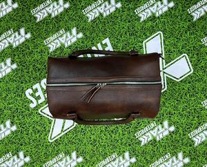 Sac fourre-tout en cuir respirant et écologique unisexe personnalisé avec logo, sac de voyage 100% cuir - Product Image 5