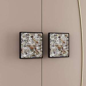 Boutons et poignées en laiton faits à la main, poignées de tiroir de luxe pour meubles en bois, armoires et buffets - Product Image 5