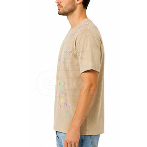 Camiseta de Algodón Oversize Moderna para Hombre con Estampado Gráfico Reflectante, Top de Moda Inspirado para Atuendos Casuales Diarios - Product Image 6