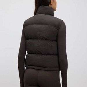 Chaleco Deportivo Moderno y Transpirable para Mujer, Ligero, Cómodo y con un Corte Elegante sin Mangas - Product Image 4