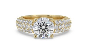 Anillo vintage de tres filas de diamantes redondos de 0.75 quilates, diamantes cultivados en laboratorio, en oro amarillo, blanco, rosa y platino de 18 quilates. - Product Image 2