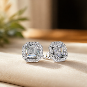 Boucles d'oreilles en argent sterling 925 avec diamant taille Asscher et halo de moissanite certifiées GIA – Bijoux de mariage classiques pour femme - Product Image 1