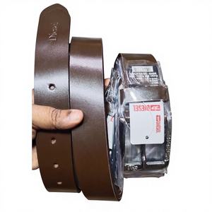 Ceinture en cuir de vache pour homme de marque célèbre, longueur personnalisée, motif uni, boucle carrée en acier plaqué or de luxe, style de fête - Product Image 2