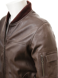 เสื้อแจ็คเก็ตหนังแท้ขายส่งสำหรับผู้ชาย ผลิตตามสั่งจากปากีสถาน - Product Image 4