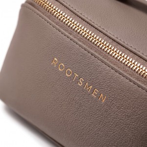 Luxury Bag PU Leather Lay Flat <b>Cosmetic</b> <b>Case</b> Gold Zip Around Wipeable Lining Custom Logo BSCI Factory - Product Image 5