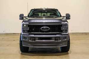 Prêt à être expédié – Ford F-350 Super Duty Lariat 2025, toutes options, titre propre, occasion - Product Image 2