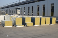 Panneau sandwich isolant en laine de roche pour bâtiment préfabriqué, mur extérieur d'entrepôt, isolation thermique ignifuge