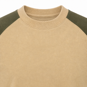 T-shirt décontracté pour homme, couleur beige, manches raglan, col rond, contraste vert olive - Product Image 3