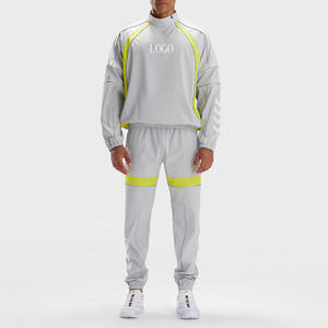 Chaqueta cortavientos ligera de invierno para hombre, personalizada, con cremallera completa, para correr, de poliéster transpirable. - Product Image 2