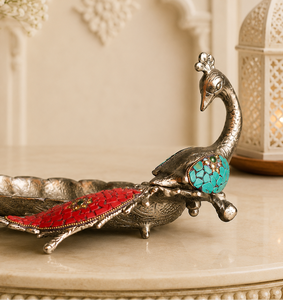 Bol décoratif artisanal en argent plaqué, en forme de paon, avec incrustation de pierres, plateau de service en métal, décoration de table, centre de table pour la maison - Product Image 2