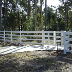Clôture PVC à 4 rails, clôtures PVC pour ferme et chevaux, clôtures de paddock, garde-corps en vinyle blanc pour autoroute - Product Image 2